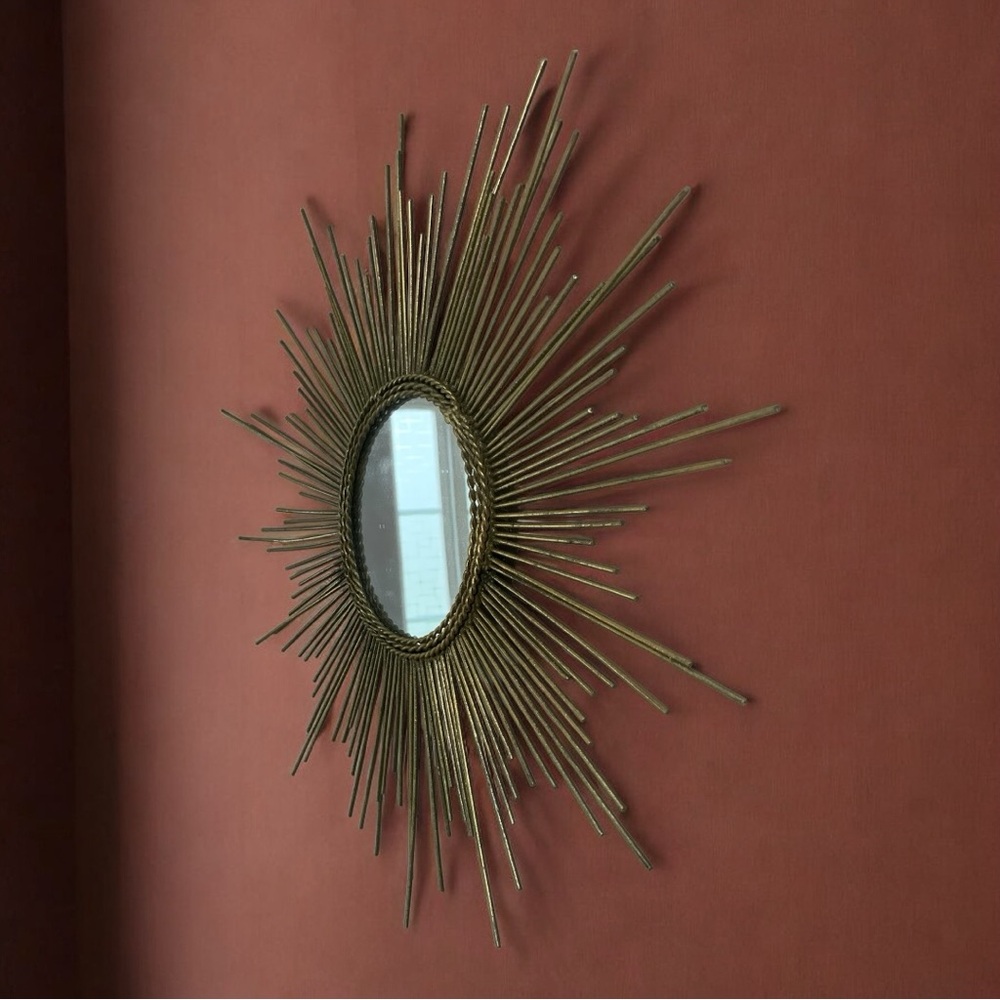 Vintage Retro Mid Century Modern Metal Sunburst Circle Accent Mirror Gold Color